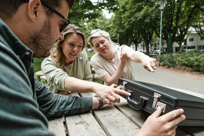 The Goldheist - Trilling City Escape Game Rotterdam - What to Expect During the Game