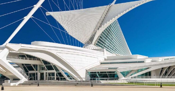 The Grand Milwaukee Walk: A Self-Guided Audio Tour - Good To Know