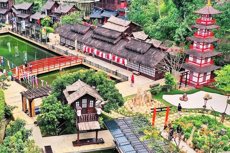 The Great Asia Africa Ticket in Bandung - How long to allow, and when to go