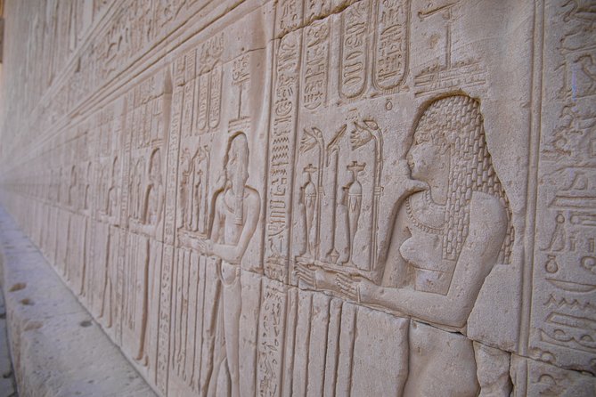 The Great Denderah Temple Complex - Accessibility and Group Size