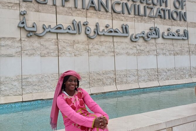 The Great Giza Pyramids and NMEC - Tips for an Unforgettable Experience