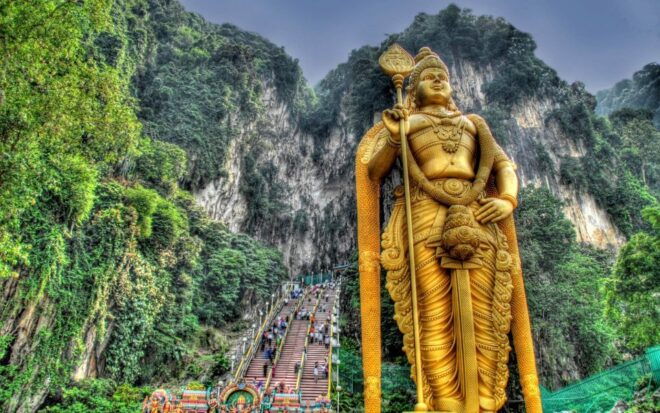 The Great Kuala Lumpur Tour With KL Tower Ticket & Lunch - Local Lunch Delight