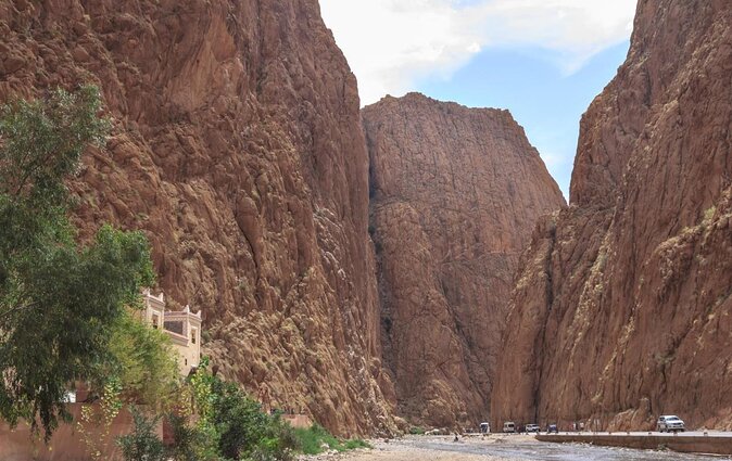 The Great Private Circuit of 15 Days in Morocco, Imperial Cities and the Desert - Pricing and Group Size Information