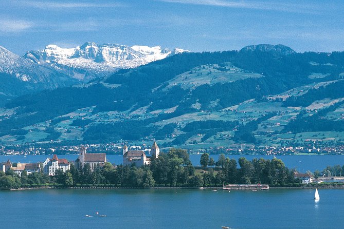 The Great Tour of Zurich by Bus and Boat - Tranquil Boat Ride on Lake Zurich