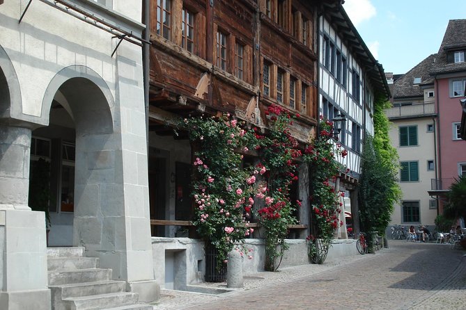 The Great Tour of Zurich by Bus and Boat - Charming Old Town and University District