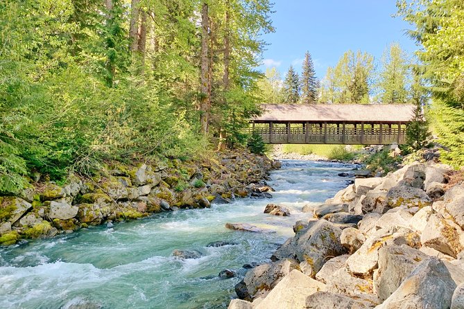 The Great Whistler Walking Tour: Discover Whistlers Sights, History & Culture! - Meeting and Pickup Details