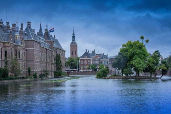 The Hague: Historical Audio Guide - Full Description