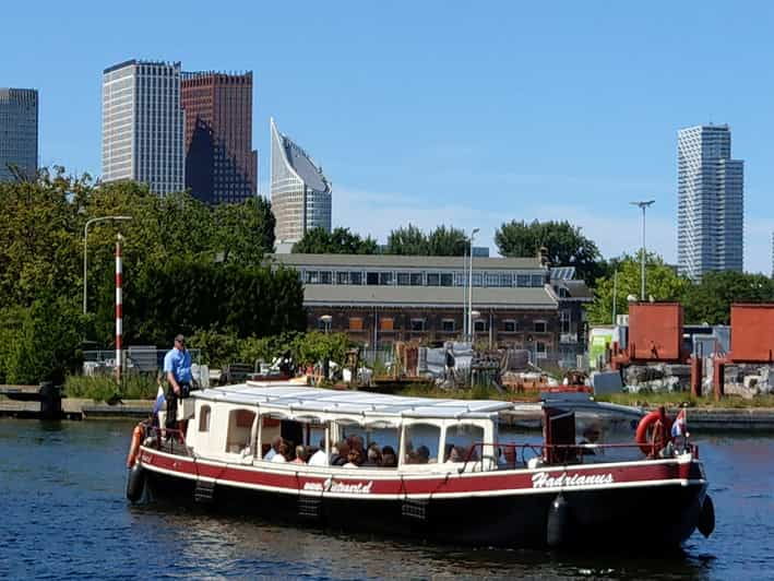 The Hague: One Way Boat Ticket to or from Delft - The Experience in Each City