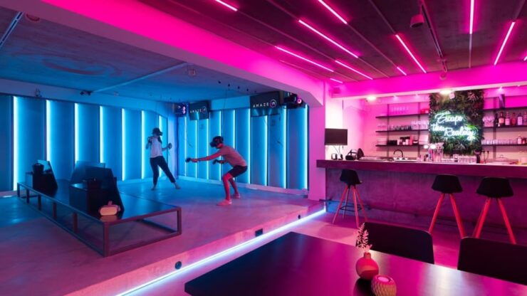 The Hague: VR Escape Room for 2 - 4 People - Pricing and Booking