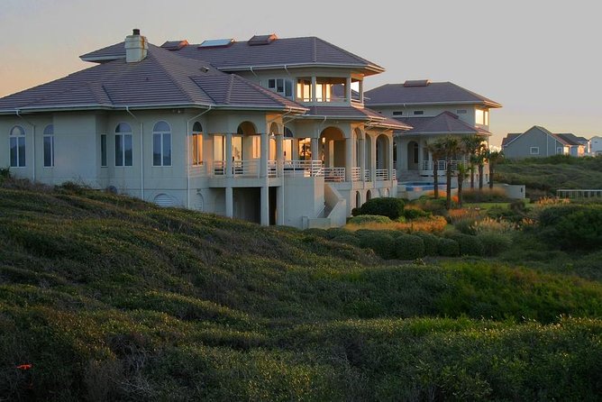 The Hamptons and Long Island Wineries Private Tour - Visit Southampton and Sag Harbor