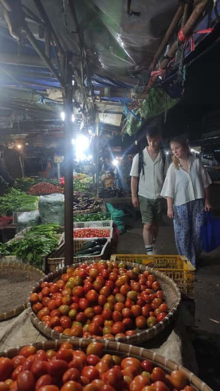 The heart of Bandung and Grand Mosque Guided Walking Tour - Exploring Bandung’s Architectural Charm on Braga Street