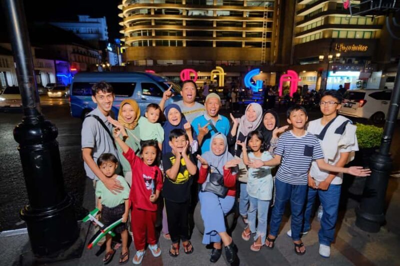 The heart of Bandung and Grand Mosque Guided Walking Tour - The Sum Up