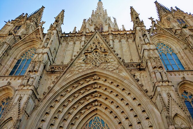 The Heart of Barcelona: A Historical Walking Tour - Historical Sites Covered