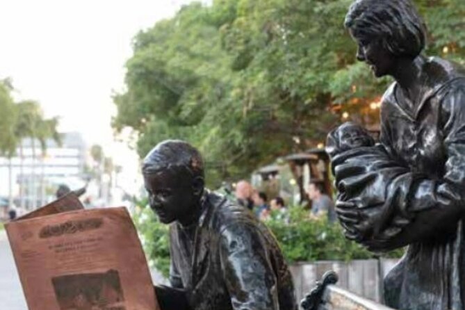 The Heart of Los Angeles' Dreamland: A Self-Guide Tour in Culver City - Culver City Art Walk: A Feast for the Senses