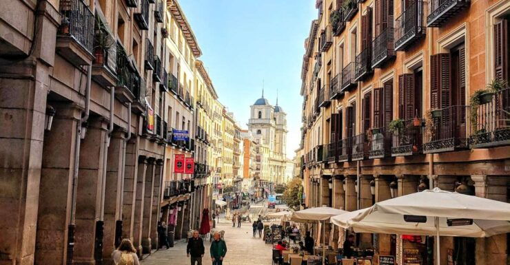 The Heart of Madrid in 2 Hours - Immerse in Local Culinary Delights