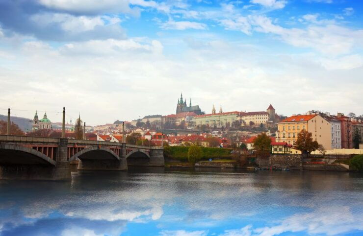 The Historical Prague With Tasting Food and Wine - Tour Overview