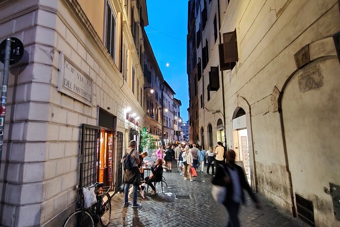 The History of Power in Modern Rome: A Self-Guided Audio Tour - Papal Influence on the City