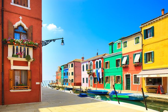 The Islands of the Venice Lagoon: Murano, Burano and Torcello - Exploring the Quaint Charm of Burano Island