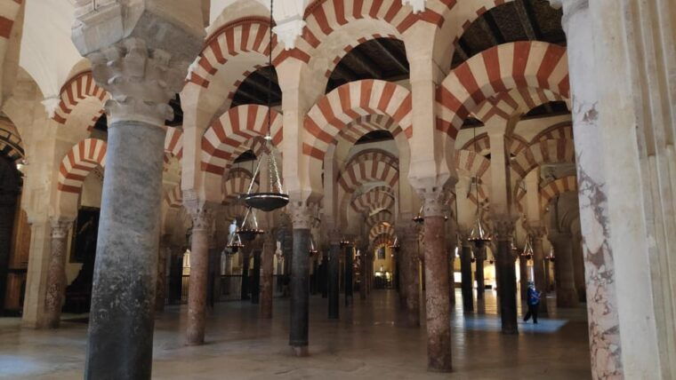 The Jewel of Cordoba: Mosque-Cathedral Guided Tour - Discovering the Mosque-Cathedrals History