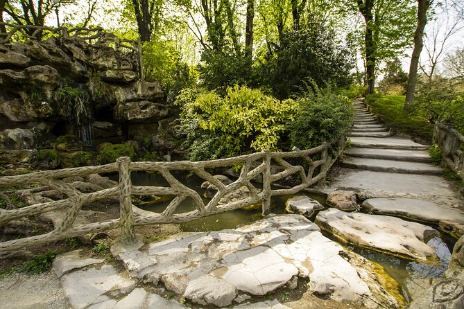 The Knight and The Dark Wizard Game in Paris, Park Montsouris - Questions and Assistance