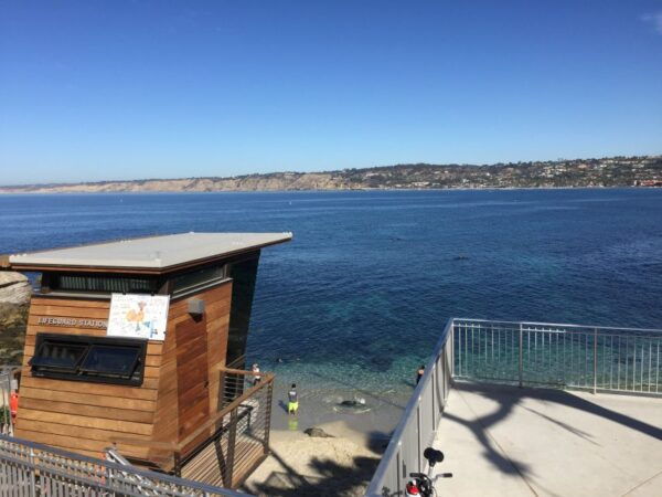 The La Jolla Tour - Scripps Pier and Crystal Pier