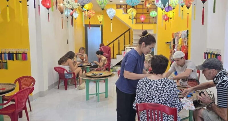 The Lantern Lady: Traditional Lantern Class in Old Town - Who Will Love This Experience?