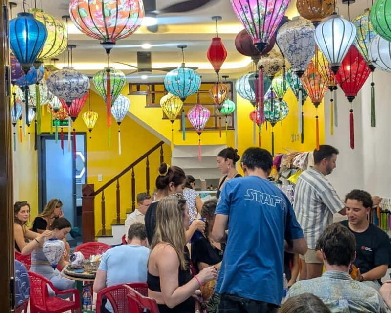 The Lantern Lady: Traditional Lantern Class in Old Town - FAQ