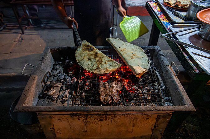 The Late Shift: Tasting Oaxaca, by Night - The Experience Value: Is It Worth the Price?