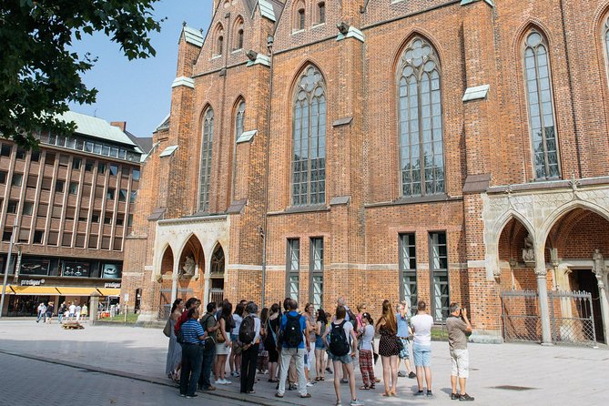The Local Tour of Hamburg Historic Centre - Meeting Point and Start Time