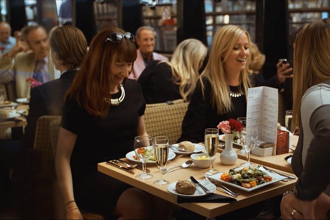 The London Dinner Cruise on the Thames River - Positive Reviews