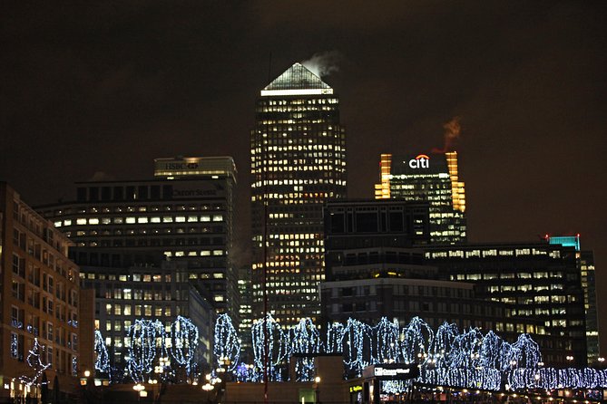 The London Dinner Cruise on the Thames River - Accessibility and Accommodations