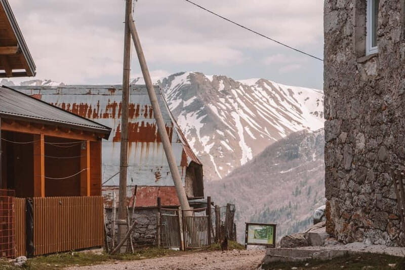 The loneliest village in Bosnia | Hike to Lukomir (from Sarajevo) - Exploring Lukomir: A Village Frozen in Time