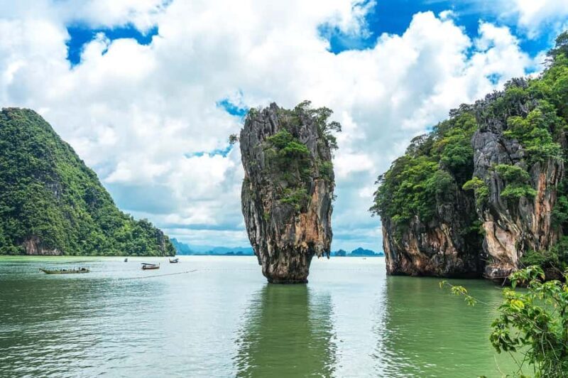 The magic of Phangnga Bay - Exploring Phang Nga Bay: A Closer Look