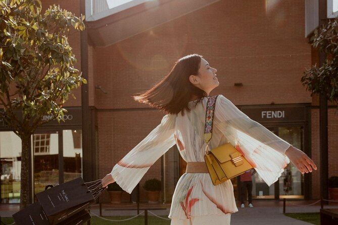 The Mall From Rome: Luxury Shopping in Tuscany, Small Group Tour - Traveler Requirements