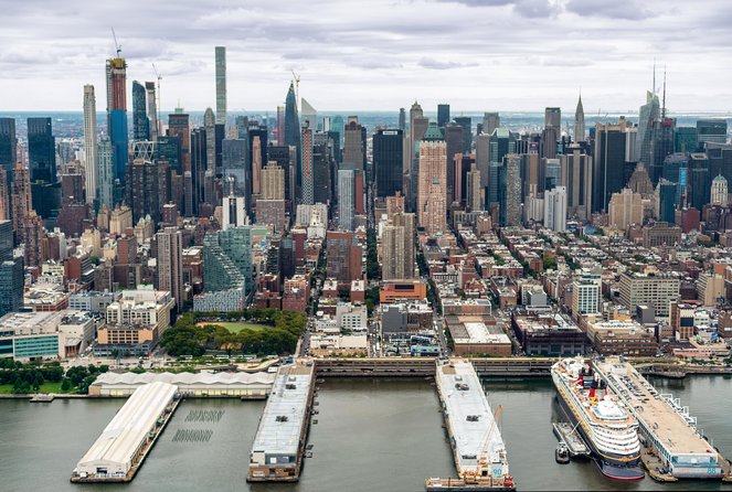 The Manhattan Helicopter Tour of New York - Common Questions