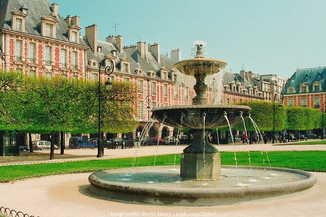 The Marais in the French Revolution: Private Walking Tour of Paris - Private Guided Tour of Le Marais