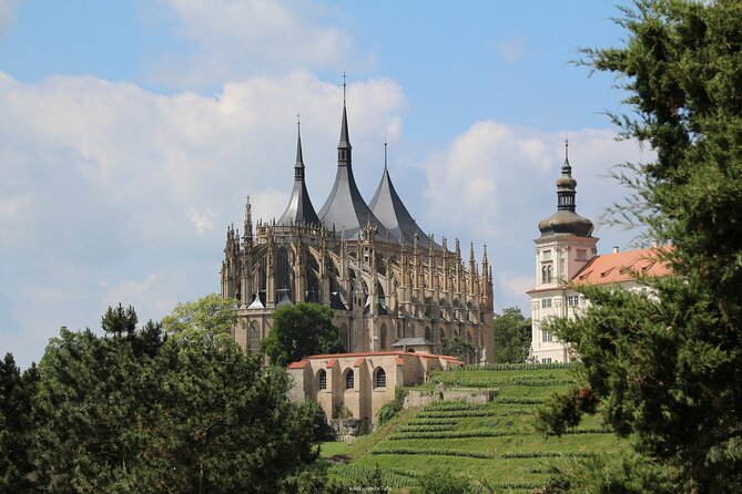 The Medieval Town of Kutna Hora: Private Day Trip From Prague - Meeting and Pickup Information