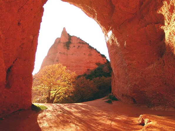 The Médulas and Ponferrada - Accommodation and Lodging