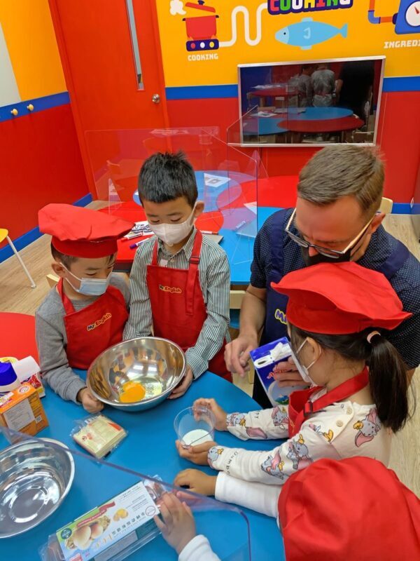 The Monster Club - Lets Make & Lets Cook Workshop | Tseung Kwan O | Kowloon Bay | TaiKoo Shing | Hang Hau - Price and what you get for it