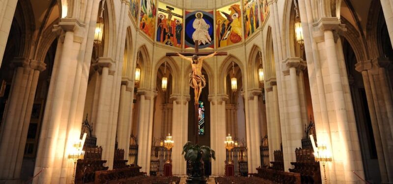 The most complete tour of Madrid: Austrias, Palace, and Cathedral. Local guides. - FAQs