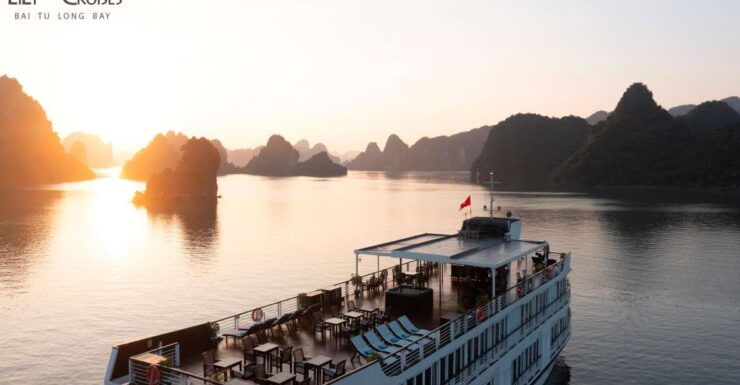 The Most Luxurious 4 – Star Yachts in Ha Long Bay - Booking and Flexibility