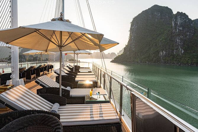 The Most Luxury Day Dour From Hanoi to Halong Bay Full Inclusives - Meeting and Pickup Information