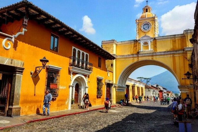 The Most Relevant of Antigua. - Walking Tour Experience