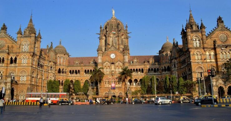 The Mumbai by Dawn Tour - Trade in Mumbai
