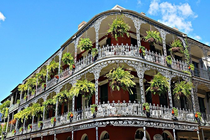 The New Orleans Five in One Extravaganza Tour - Haunted Locations and Legends