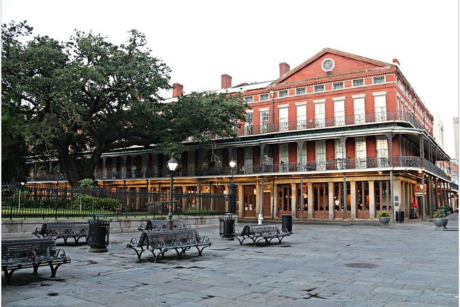 The New Orleans Five in One Extravaganza Tour - Voodoo and Spiritual Practices