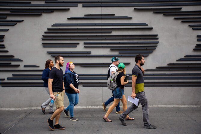 The NYC Backpacker Tour - Bryant Park and Free Activities