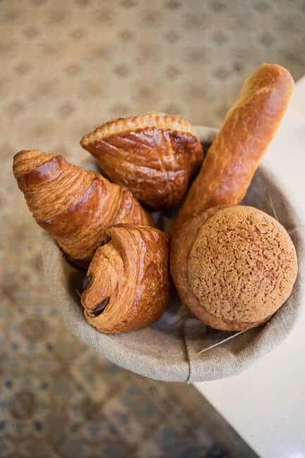 The Official Emily in Paris Food Tour - The Sum Up