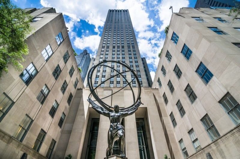The Official Rockefeller Center Tour - Key points