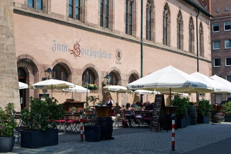 The Old Town Hall - at the Centre of Power - IN GERMAN - Guided Tour Experience